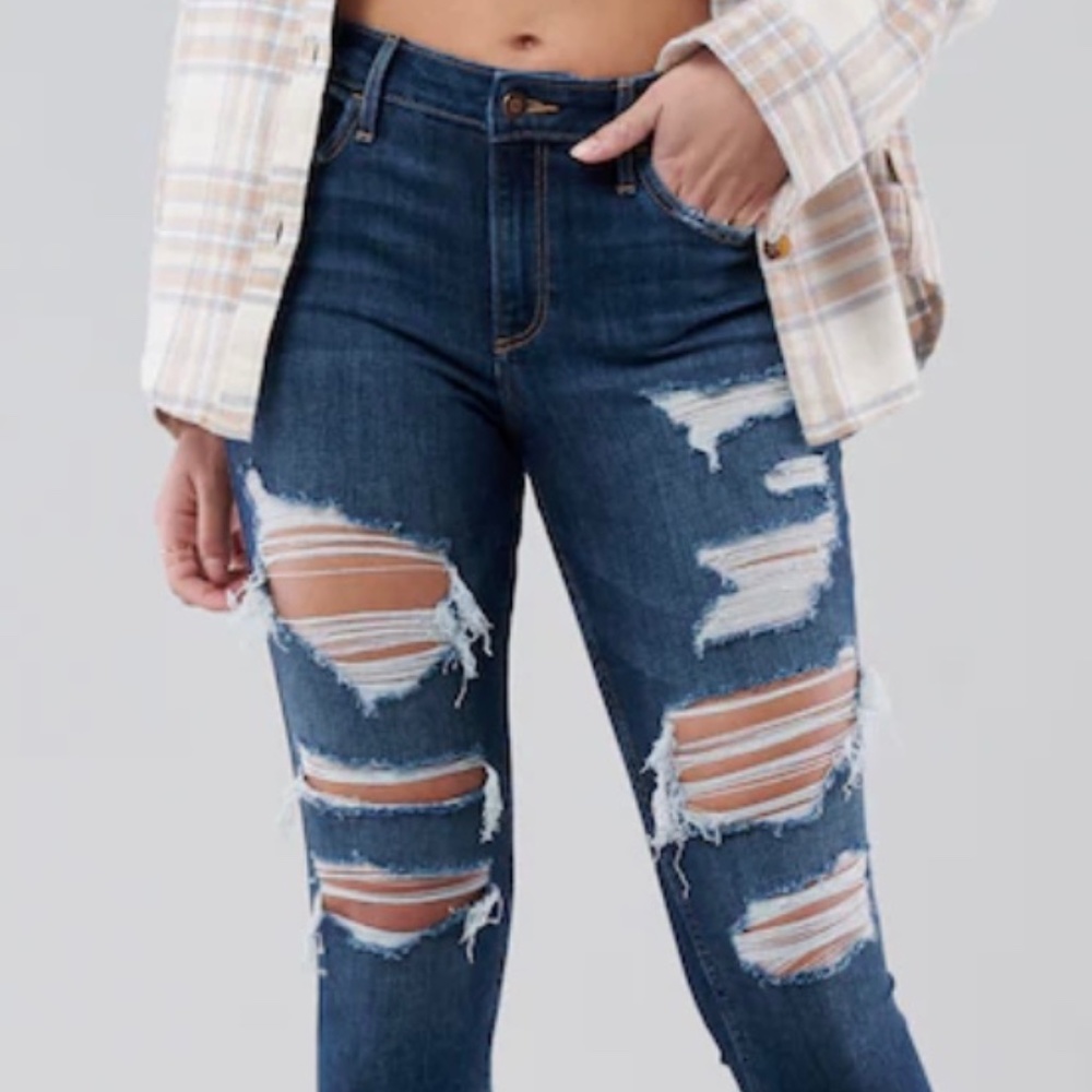 HOLLISTER CALIFORNIA JEANS